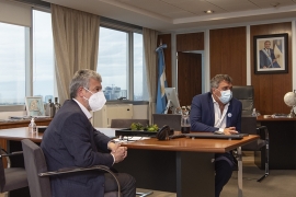 Imágen de Ambrosini y Lpez en videoconferencia con el gobernador de Tierra del Fuego