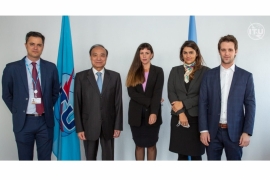 Imágen de Funcionarias y funcionarios argentinos, reunidos con el secretario general de UIT