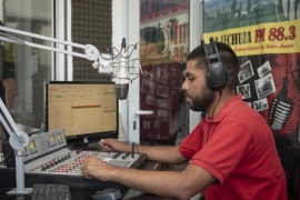 Imágen de Inauguran nuevos estudios de radio financiados por FOMECA