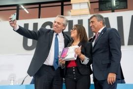 Imágen de Anuncios de conectividad en Tierra del Fuego junto con el presidente, Alberto Fernndez